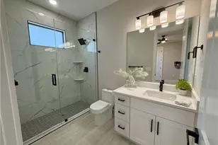 2319 NE 5th Terrace, Cape Coral, FL 33993 - Photo 29
