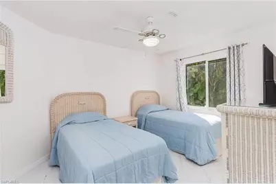 2308 SE 27th St, Cape Coral, FL 33904 - Photo 13