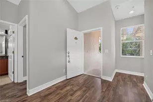 8521 Oakshade Cir, Fort Myers, FL 33919 - Photo 7