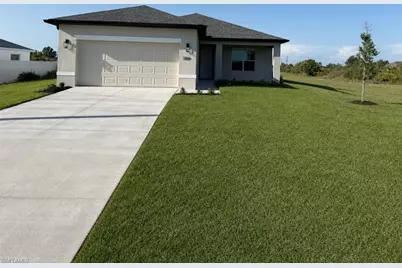 2819 71st St W, Lehigh Acres, FL 33971 - Photo 1