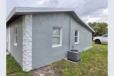 3343-3347 Dora St #3343B, Fort Myers, FL 33916 - Photo 1