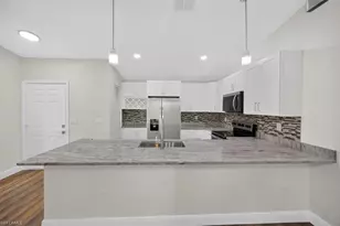 17626 Osprey Inlet Ct, Fort Myers, FL 33908 - Photo 5