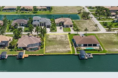 897 W Cape Estates Cir, Cape Coral, FL 33993 - Photo 19