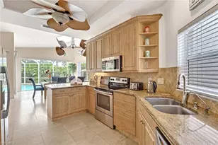 4403 SE 11th Pl, Cape Coral, FL 33904 - Photo 17