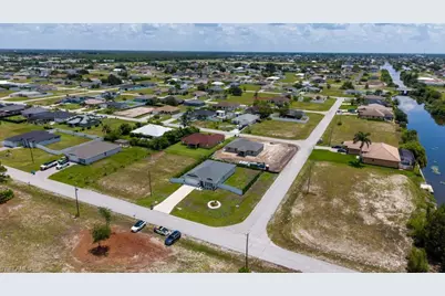 2003 NE 6th Ave, Cape Coral, FL 33909 - Photo 43