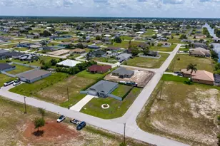 2003 NE 6th Ave, Cape Coral, FL 33909 - Photo 43