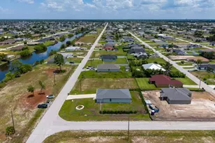 2003 NE 6th Ave, Cape Coral, FL 33909 - Photo 39