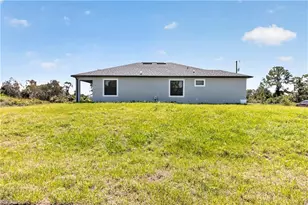 911 Panda Dr, Lehigh Acres, FL 33974 - Photo 47