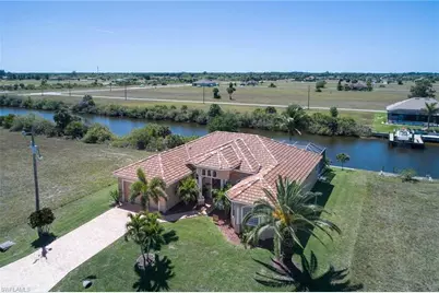 4114 NW 39th Ln, Cape Coral, FL 33993 - Photo 5