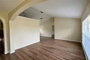 1512 SE 2nd Ave, Cape Coral, FL 33990 - Photo 3