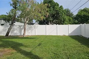1626 Grace Ave, Fort Myers, FL 33901 - Photo 3