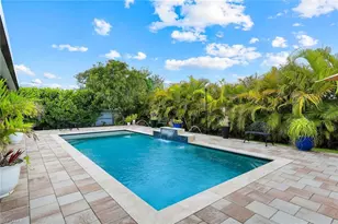 1006 NE 2nd Pl, Cape Coral, FL 33909 - Photo 33