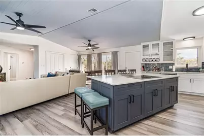 1720 Middle Gulf Dr, Sanibel, FL 33957 - Photo 13