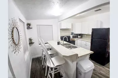 47 Cypress St, North Fort Myers, FL 33903 - Photo 3