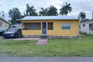 47 Cypress St, North Fort Myers, FL 33903 - Photo 1