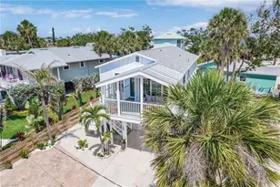 197 Madison Ct, Fort Myers Beach, FL 33931 - Photo 25