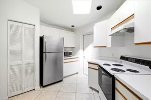 21681 Sungate Ct, Estero, FL 33928 - Photo 9