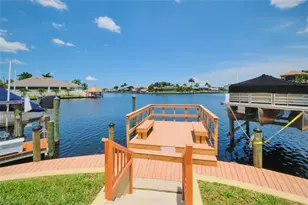 1905 SE 40th Terrace, Cape Coral, FL 33904 - Photo 7