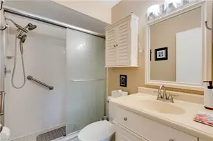 8160 Summerlin Village Cir, Fort Myers, FL 33919 - Photo 15