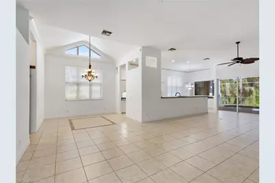 7222 Falcon Crest Ct, Fort Myers, FL 33908 - Photo 5
