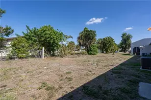 4608 SE 4th Pl, Cape Coral, FL 33904 - Photo 21