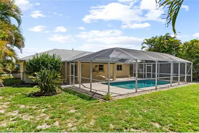 1514 NE 2nd St, Cape Coral, FL 33909 - Photo 29