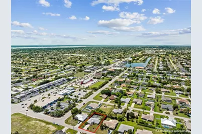 1514 NE 2nd St, Cape Coral, FL 33909 - Photo 35