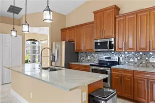1813 SE 8th Ave, Cape Coral, FL 33990 - Photo 15