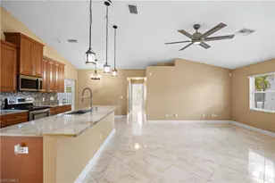 1813 SE 8th Ave, Cape Coral, FL 33990 - Photo 11