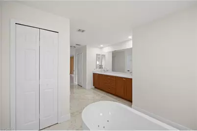 1813 SE 8th Ave, Cape Coral, FL 33990 - Photo 27