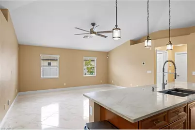 1813 SE 8th Ave, Cape Coral, FL 33990 - Photo 17