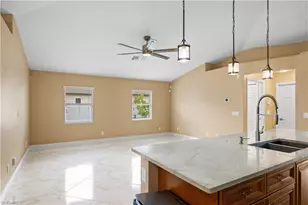 1813 SE 8th Ave, Cape Coral, FL 33990 - Photo 17