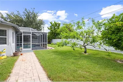 1813 SE 8th Ave, Cape Coral, FL 33990 - Photo 43