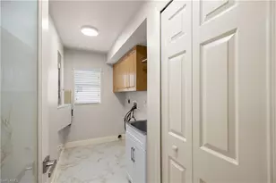 1813 SE 8th Ave, Cape Coral, FL 33990 - Photo 37