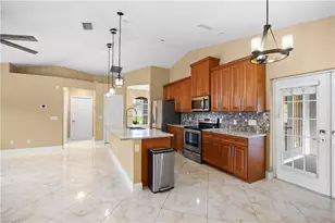 1813 SE 8th Ave, Cape Coral, FL 33990 - Photo 13