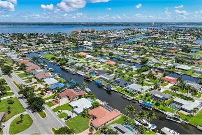 1632 Savona Pkwy, Cape Coral, FL 33904 - Photo 3