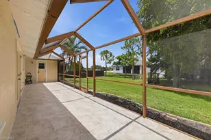 4321 SW 16th Pl, Cape Coral, FL 33914 - Photo 7