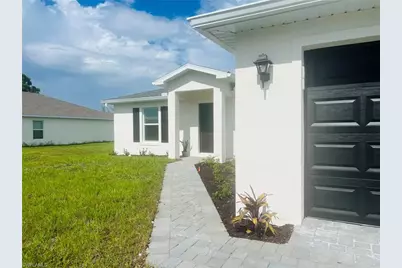 4129 NE 20th Pl, Cape Coral, FL 33909 - Photo 3