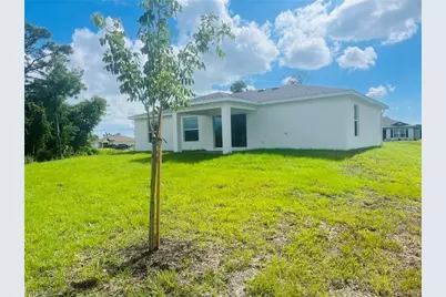 4129 NE 20th Pl, Cape Coral, FL 33909 - Photo 17