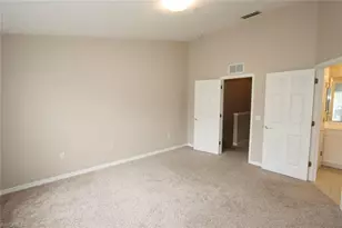 1172 Oxford Ln, Naples, FL 34105 - Photo 15