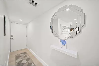 666 3rd St S #304, Naples, FL 34102 - Photo 25