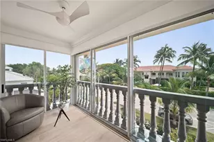 666 3rd St S, Naples, FL 34102 - Photo 13