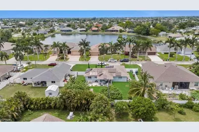 221 NE 23rd Ave, Cape Coral, FL 33909 - Photo 29
