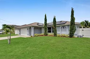 221 NE 23rd Ave, Cape Coral, FL 33909 - Photo 5