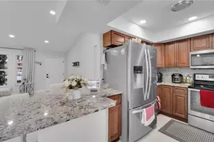 221 NE 23rd Ave, Cape Coral, FL 33909 - Photo 11