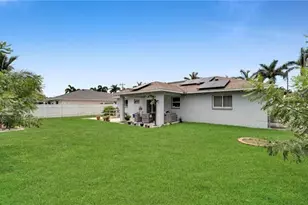 221 NE 23rd Ave, Cape Coral, FL 33909 - Photo 25