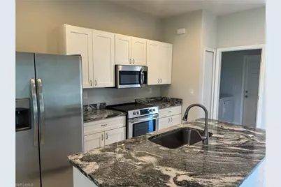 130 SW 37th Ave, Cape Coral, FL 33991 - Photo 7