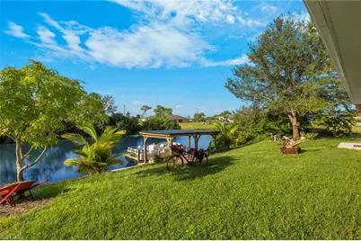 610 NE 12th St, Cape Coral, FL 33909 - Photo 23