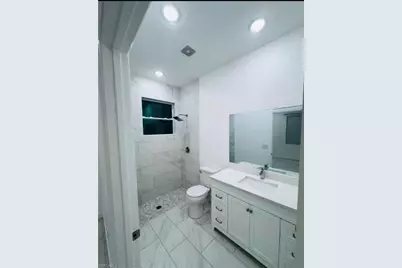 5022-5024 Centennial Blvd, Lehigh Acres, FL 33971 - Photo 9