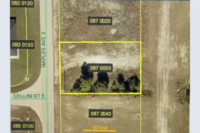 805 Naples Ave S, Lehigh Acres, FL 33974 - Photo 1